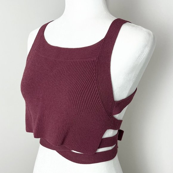 Wilfred Tops - Aritzia Wilfred Cayenne Cropped Open Back Tie Tank Top | Small | Red Wine